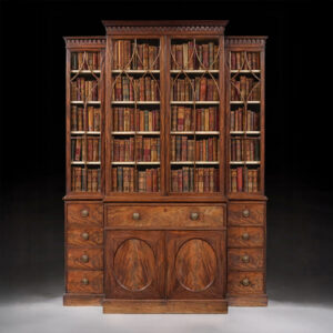 A Fine and Rare Compact George III Mahogany Breakfront Bookcase_books